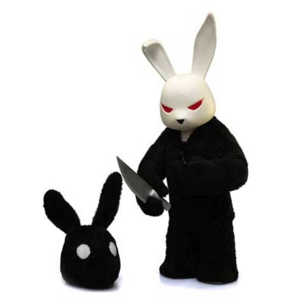 White in Black-Luke Chueh-Munky King
