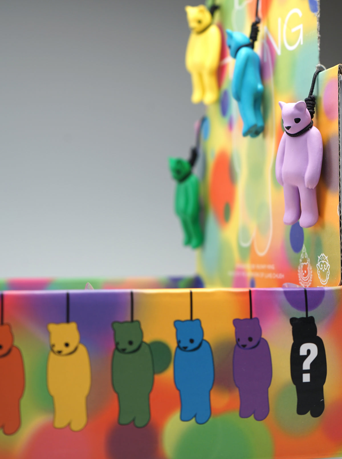 Hung - Rainbow-Luke Chueh-Munky King