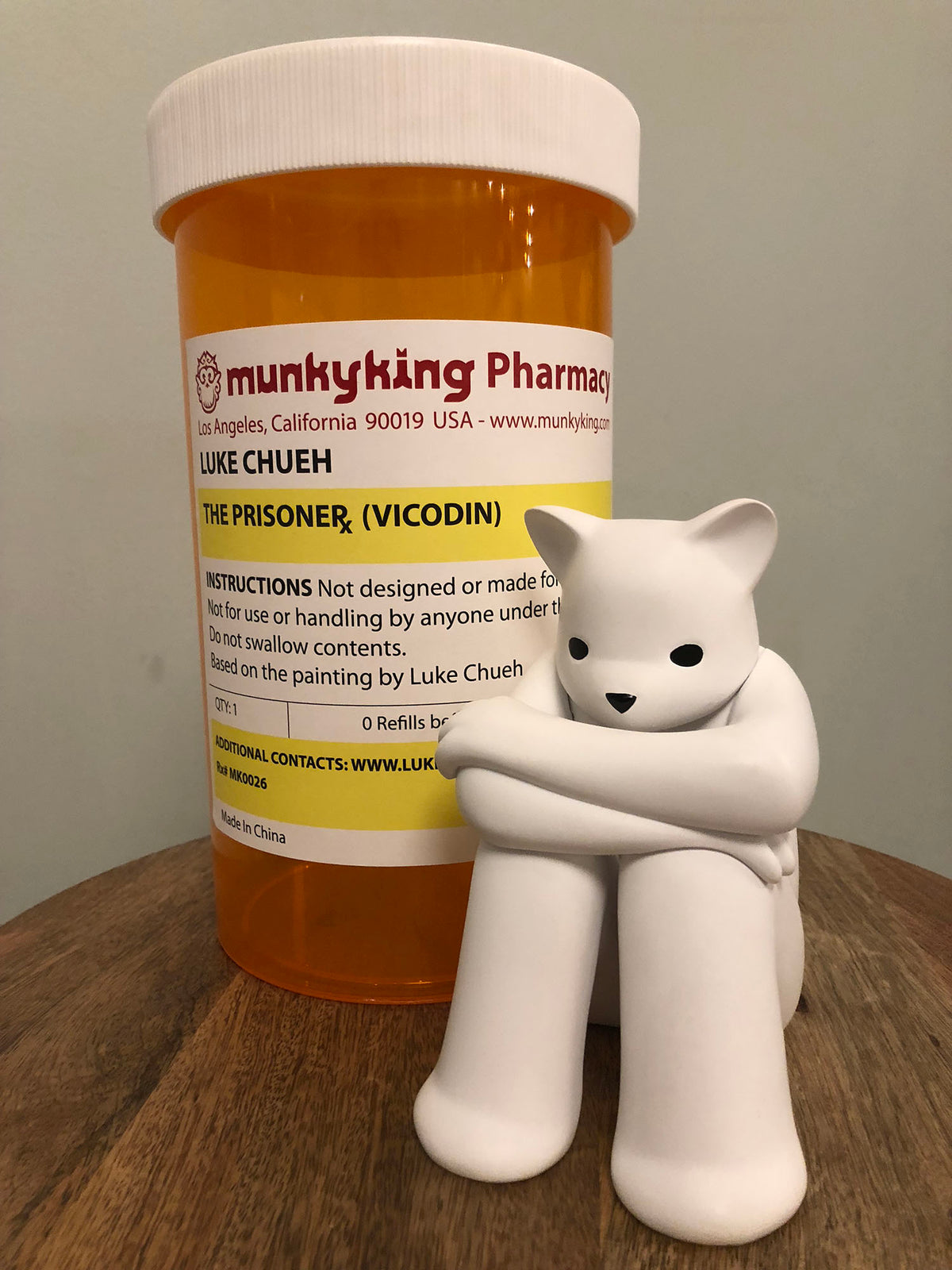 The Prisoner (XL) - Vicodin-Luke Chueh-Munky King